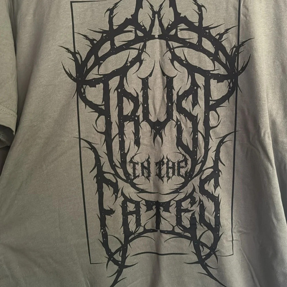 Bookish Box January “Trust in the Fates” T-shirt size XL Green - Picture 2 of 5